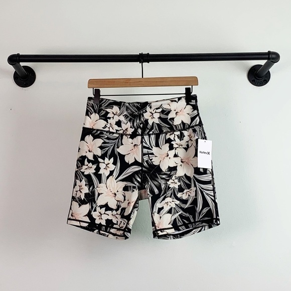 Hurley Staple Floral Tropical High Waisted Biker Shorts - Picture 3 of 7